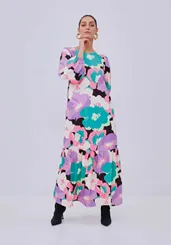 Vestido Super Midi Manga Media Lança Perfume