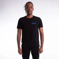 Camiseta Logo Contraste