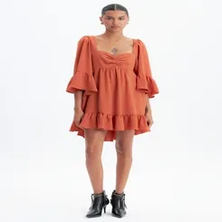 Vestido Curto Mullet