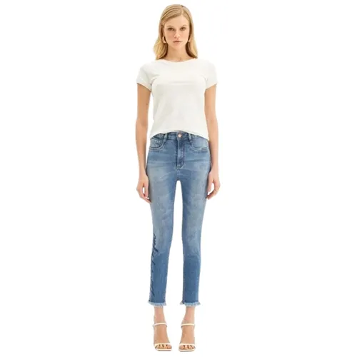 Calça Jeans Vesta Ankle Super High
