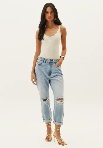 Calça Jeans Luna Mom Super High Lança Perfume