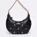 Bolsa Shoulder Couro Arredondada Lança Perfume