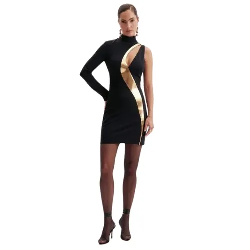Vestido Curto Assimétrico Lança Perfume
